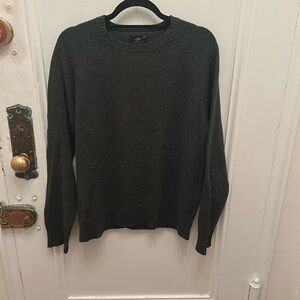 Dark green wool Jcrew men’s sweater - size medium